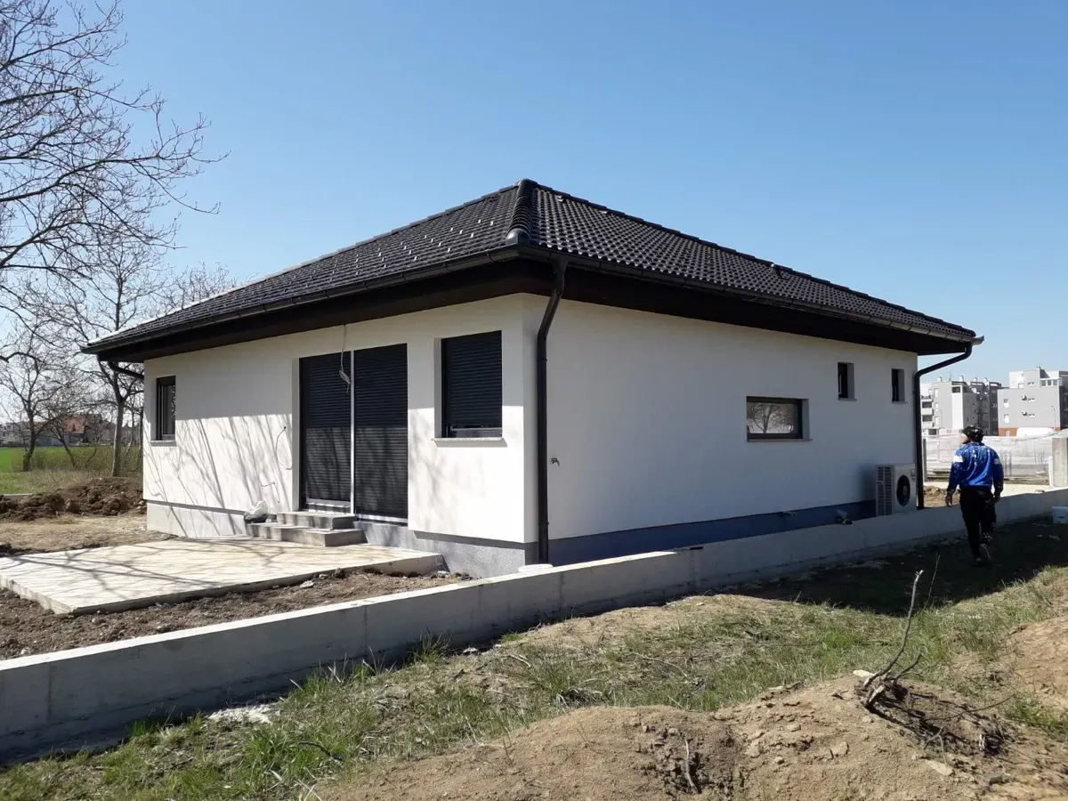 Referenca: Velika Mlaka
