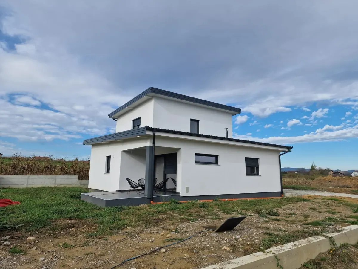Referenca: Ivanec